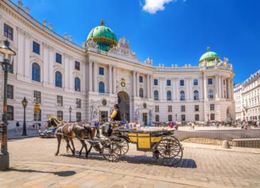 Wyjazdy firmowe Wiedeń, rejs statkiem 2 dni